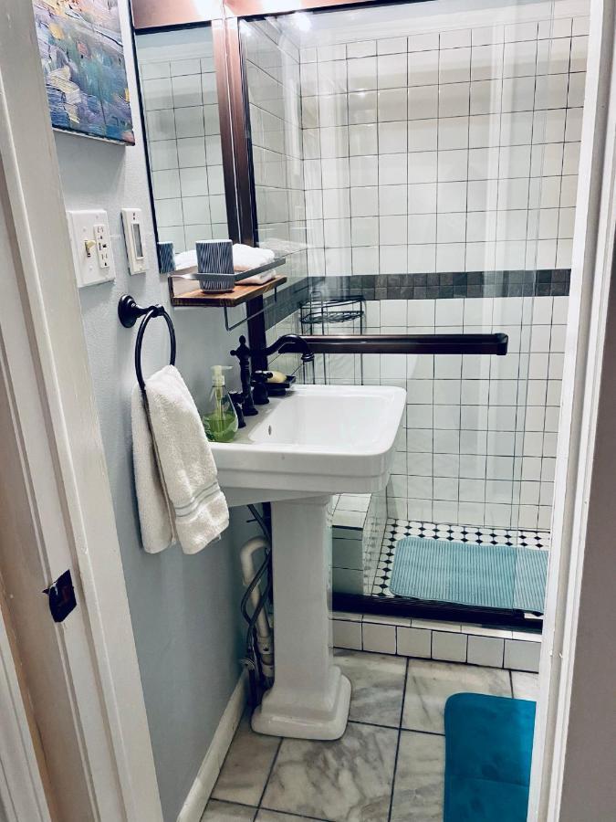 Boho-Chic Travel Pad - Unit 2 Lejlighed Bloomington Eksteriør billede