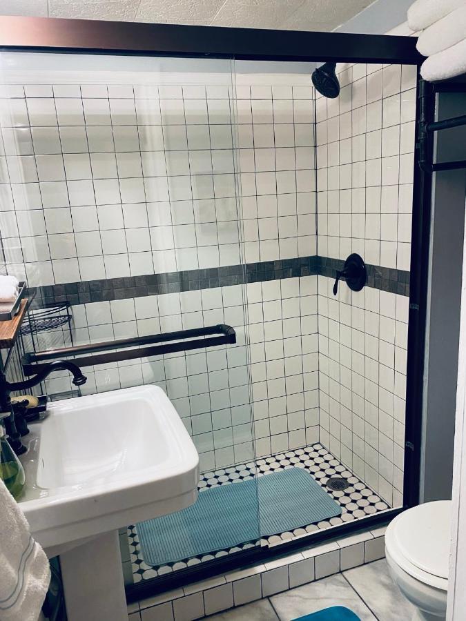 Boho-Chic Travel Pad - Unit 2 Lejlighed Bloomington Eksteriør billede