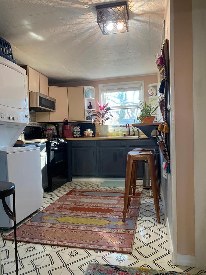 Boho-Chic Travel Pad - Unit 2 Lejlighed Bloomington Eksteriør billede